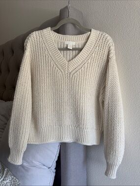 H&M Knit Vneck Sweater